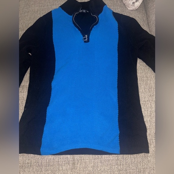 Jones New York Black and Blue Turtleneck Sweater - Picture 2 of 7